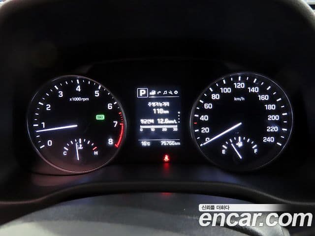 Hyundai Avante AD 1.6 GDI Value Plus, 2018 9