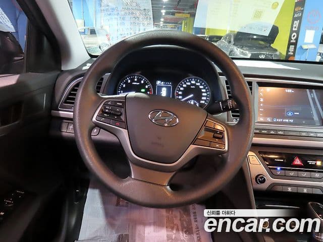 Hyundai Avante AD 1.6 GDI Value Plus, 2018 10