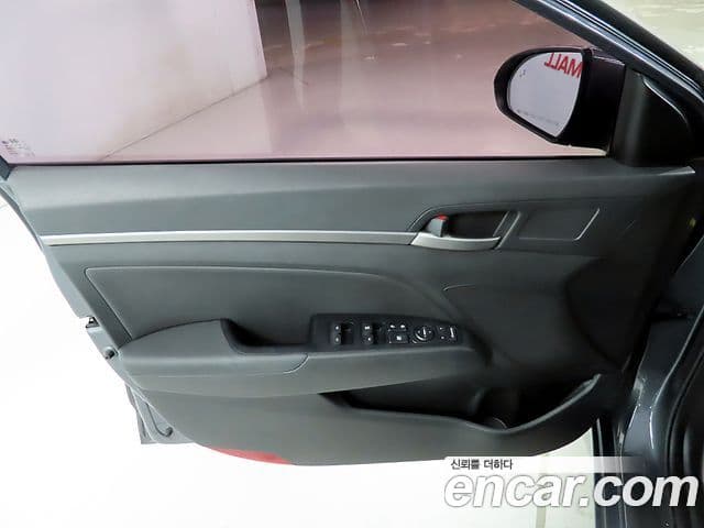 Hyundai Avante AD 1.6 GDI Value Plus, 2018 14