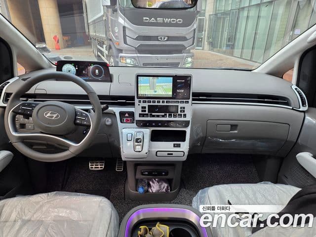 Hyundai Staria Inspiration, 2025 7