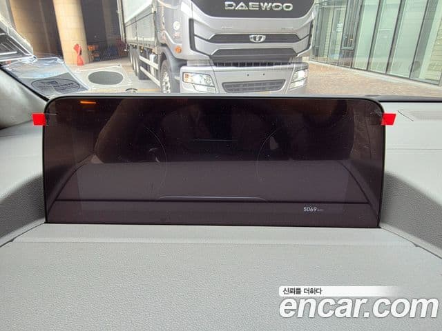 Hyundai Staria Inspiration, 2025 8