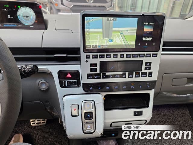 Hyundai Staria Inspiration, 2025 9