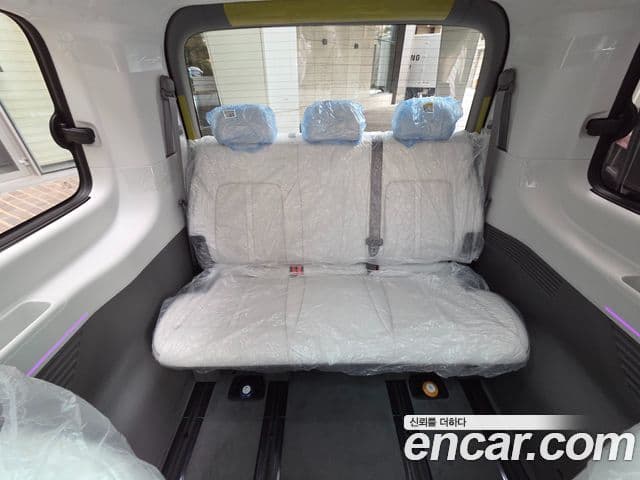 Hyundai Staria Inspiration, 2025 15