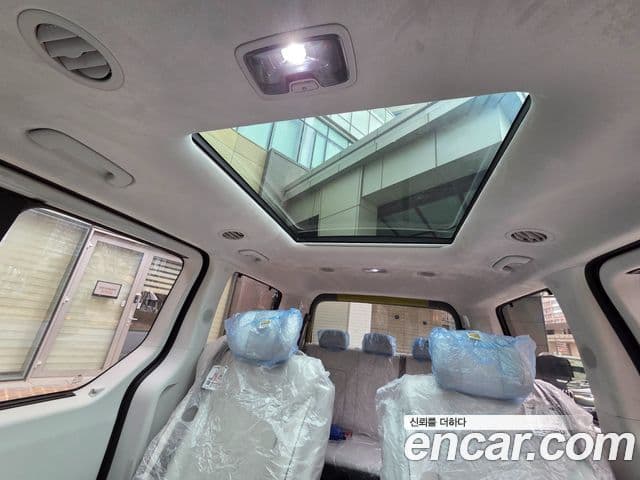 Hyundai Staria Inspiration, 2025 17