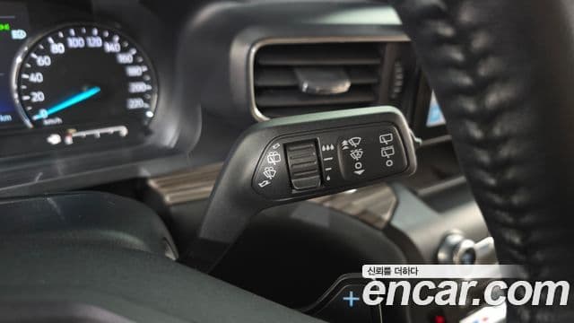 Ford Explorer 6세대 2.3 Limited 4WD, 2020 17