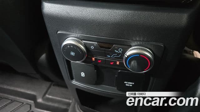 Ford Explorer 6세대 2.3 Limited 4WD, 2020 18