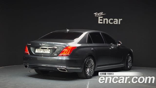 Genesis EQ900 Premium Luxury, 2018 2