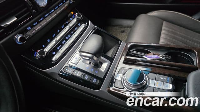 Genesis EQ900 Premium Luxury, 2018 9