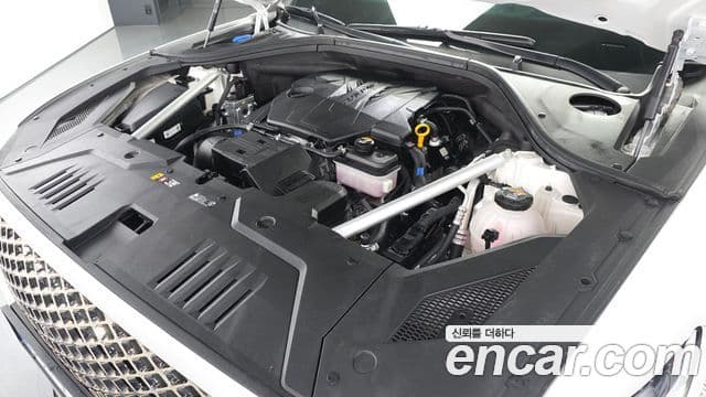 Genesis GV70, 2021 6