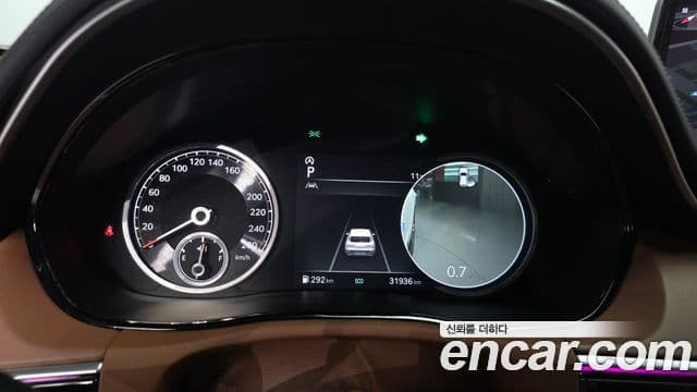 Genesis GV70, 2021 8