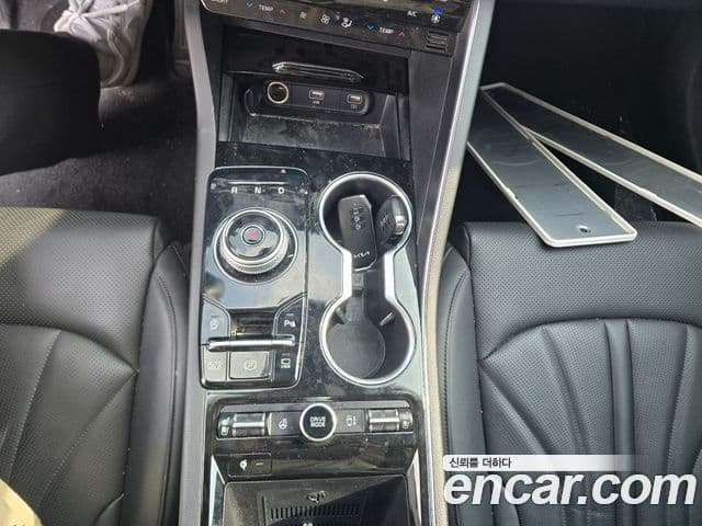 Kia K5 3세대 Signature, 2022 9