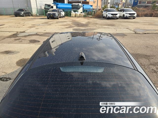 Kia K5 3세대 Signature, 2022 12