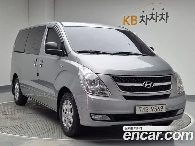 Hyundai Grand Starex CVX Luxury, 2016 1