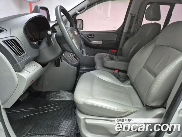 Hyundai Grand Starex CVX Luxury, 2016 10