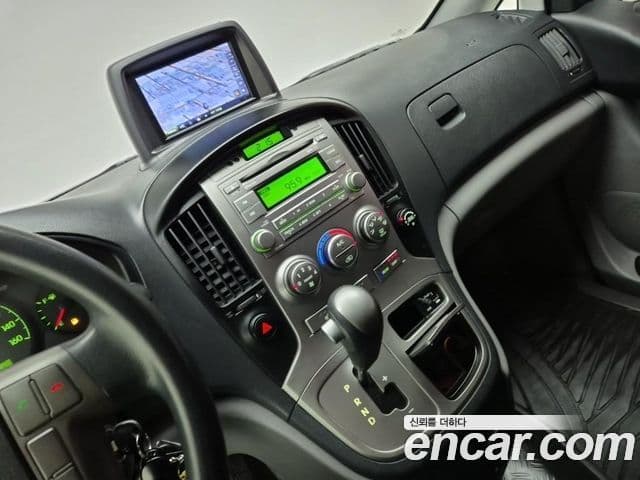 Hyundai Grand Starex CVX Luxury, 2016 11