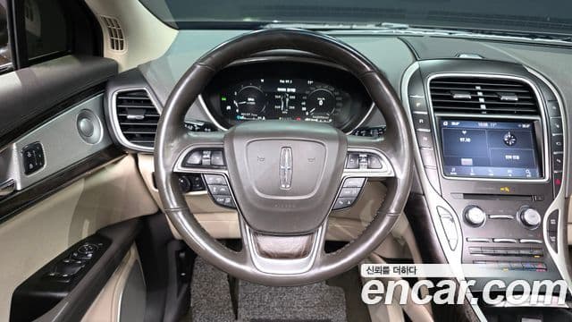 Lincoln Nautilus 1세대 2.7 Reserve AWD, 2019 13