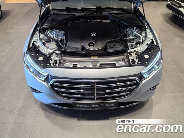 Mercedes-Benz E-класс W214 Exclusive, 2024 6