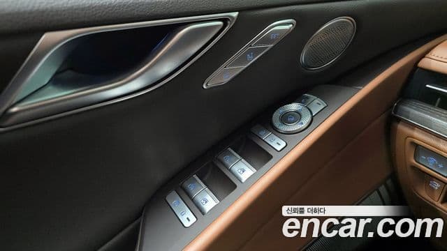 Genesis G80 (RG3) бензин 3.5 турбо AWD, 2021 18