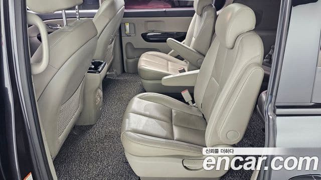 Kia The / новый New Carnival Special, 2019 12