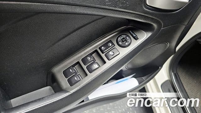 Kia K3 Luxury, 2013 17