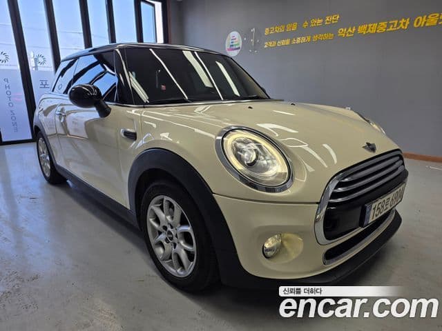 Mini Cooper D 3세대, 2015 1