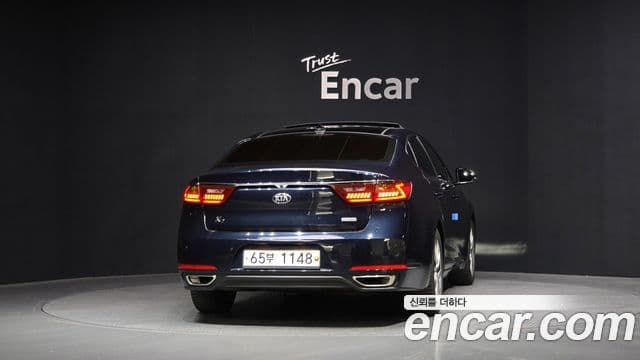 Kia All New K7 гибрид Noblesse, 2017 4