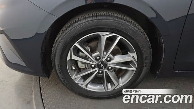 Kia The / новый New K3 2세대 Trendy, 2022 все фото