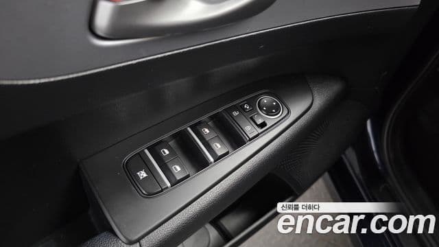 Kia The / новый New K3 2세대 Trendy, 2022 14