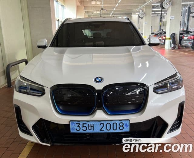 BMW iX3 M Sport, 2024 4