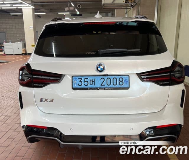 BMW iX3 M Sport, 2024 все фото