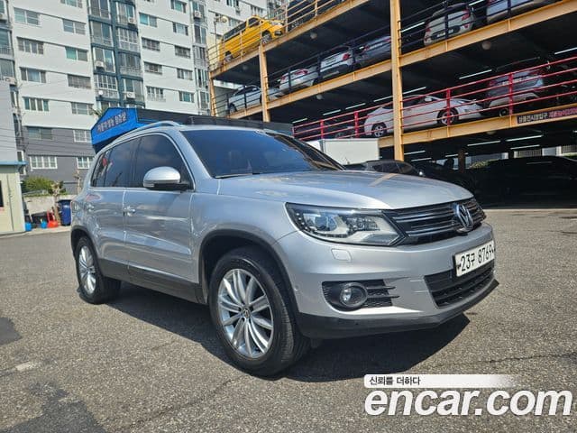 Volkswagen New Tiguan 5N, 2014 3