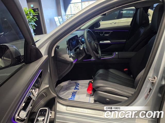 Mercedes-Benz E-класс W214 Avantgarde, 2025 11