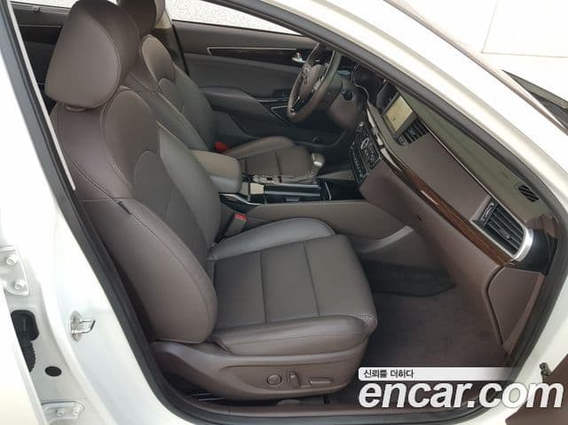 Kia All New K7 Noblesse, 2019 1