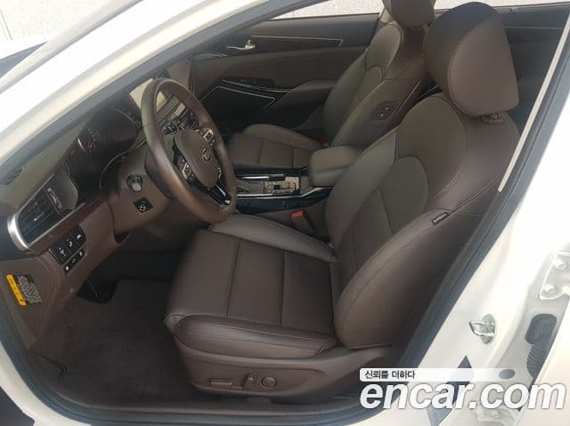 Kia All New K7 Noblesse, 2019 3