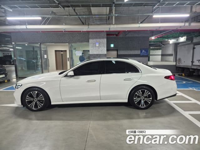 Mercedes-Benz E-класс W214 Avantgarde, 2025 3