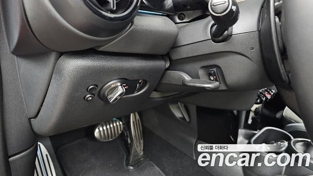 Mini Cooper S кабриолет 3세대, 2024 14