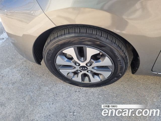 Kia The / новый New Morning Luxury, 2016 18