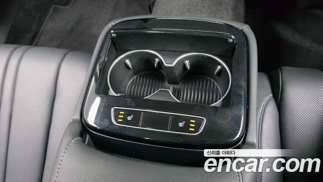 Genesis G80 (RG3) бензин 2.5 турбо 2WD, 2024 18