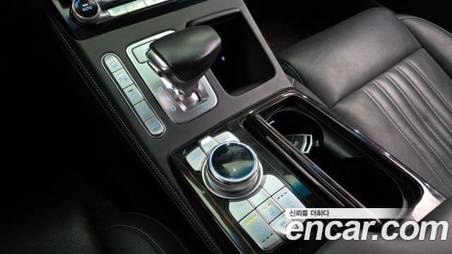 Genesis G90 Luxury, 2019 9