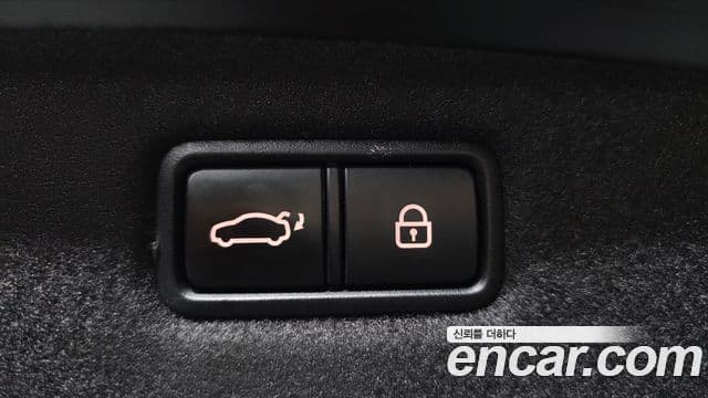 Genesis G90 Luxury, 2019 20