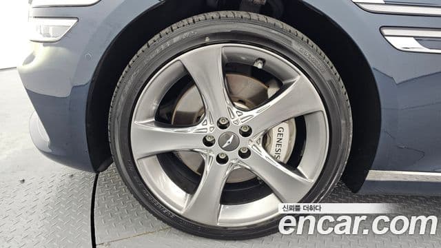 Genesis G80 (RG3) бензин 2.5 турбо AWD, 2022 все фото