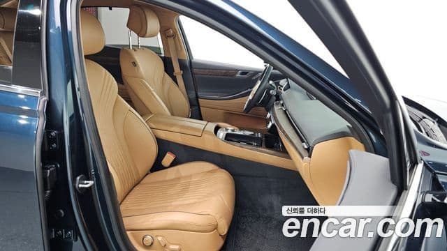 Genesis G80 (RG3) бензин 2.5 турбо AWD, 2022 11
