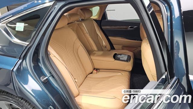 Genesis G80 (RG3) бензин 2.5 турбо AWD, 2022 12