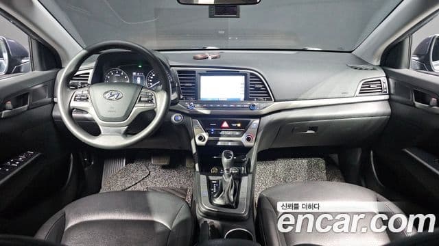 Hyundai Avante AD 1.6 GDI Value Plus, 2017 7