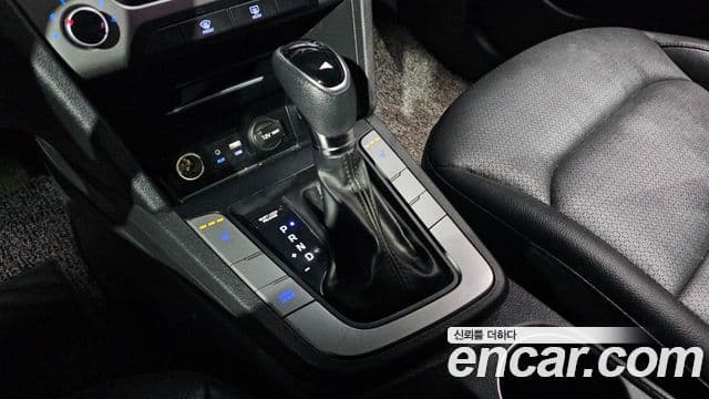 Hyundai Avante AD 1.6 GDI Value Plus, 2017 9