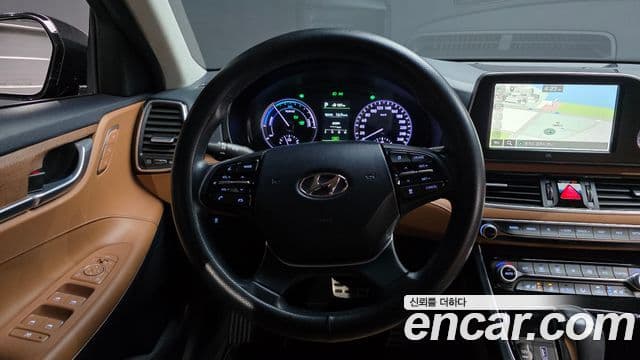 Hyundai Grandeur IG гибрид Special, 2018 13