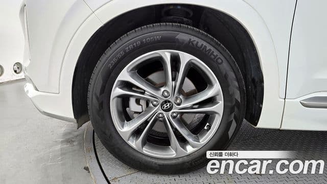 Hyundai Santa Fe TM Inspiration, 2019 все фото