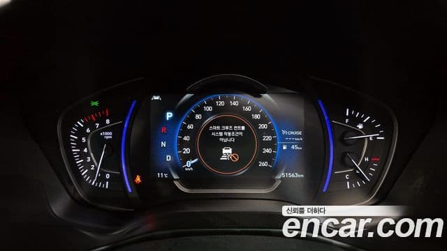 Hyundai Santa Fe TM Inspiration, 2019 8