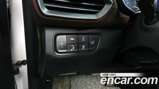 Hyundai Santa Fe TM Inspiration, 2019 17