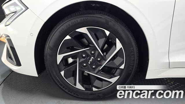 Kia The / новый New K5 гибрид 3세대 Noblesse, 2024 все фото